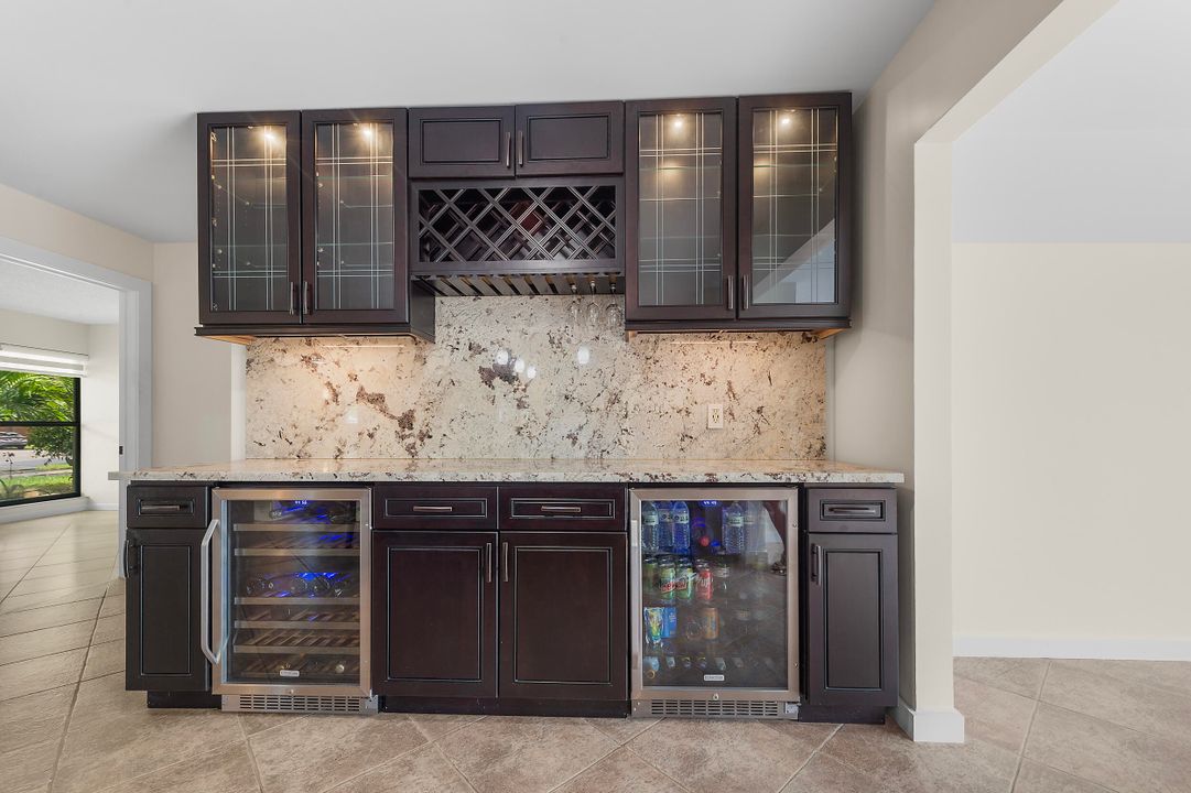 待售: $749,000 (3 贝兹, 2 浴室, 1749 平方英尺)