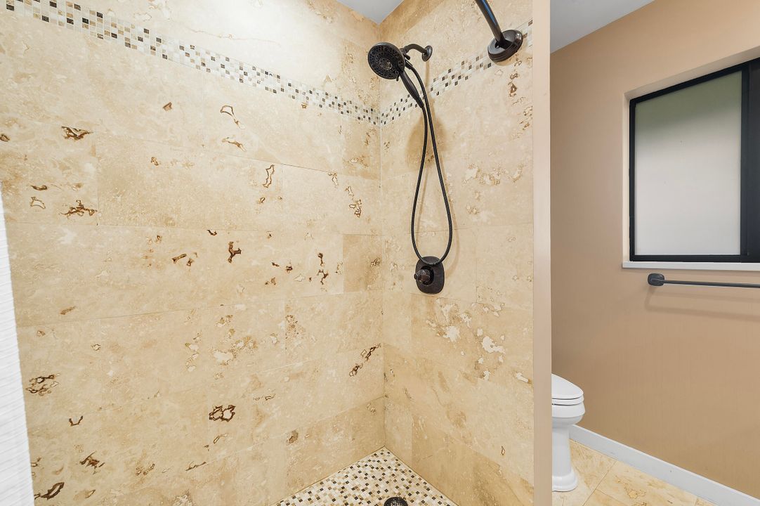 待售: $749,000 (3 贝兹, 2 浴室, 1749 平方英尺)