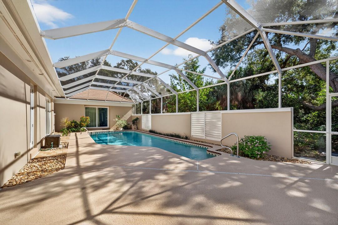 For Sale: $995,000 (4 beds, 3 baths, 2609 Square Feet)