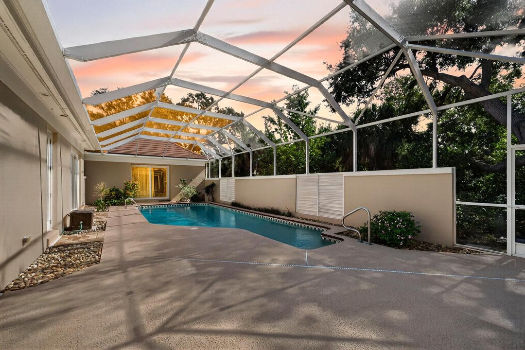 For Sale: $995,000 (4 beds, 3 baths, 2609 Square Feet)