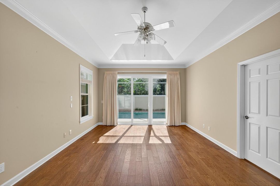 For Sale: $995,000 (4 beds, 3 baths, 2609 Square Feet)