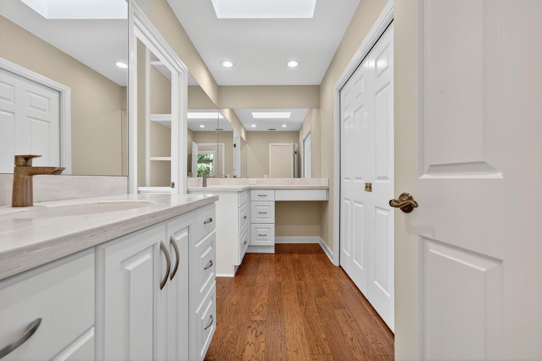 For Sale: $995,000 (4 beds, 3 baths, 2609 Square Feet)