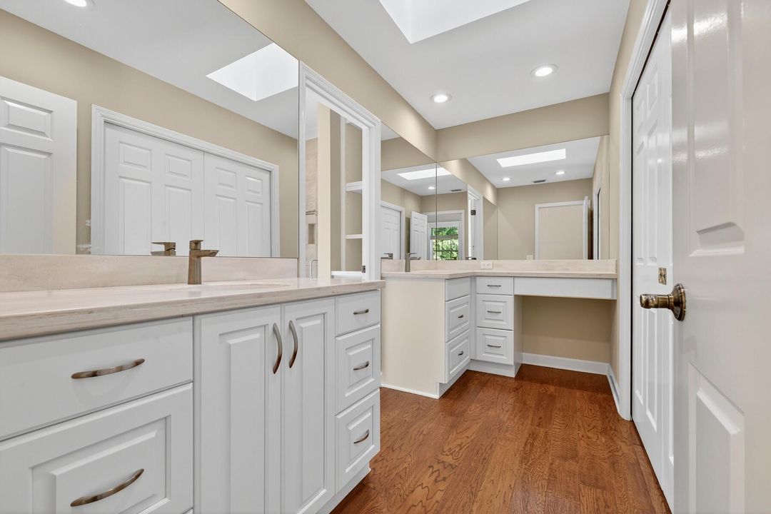 For Sale: $995,000 (4 beds, 3 baths, 2609 Square Feet)