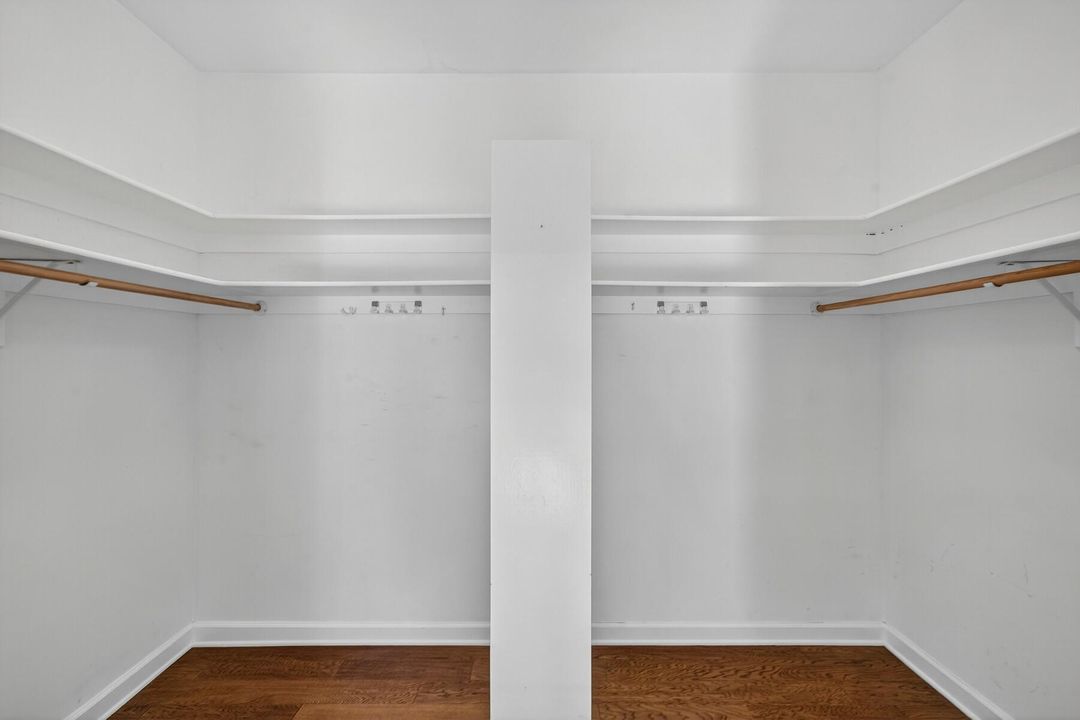 For Sale: $995,000 (4 beds, 3 baths, 2609 Square Feet)