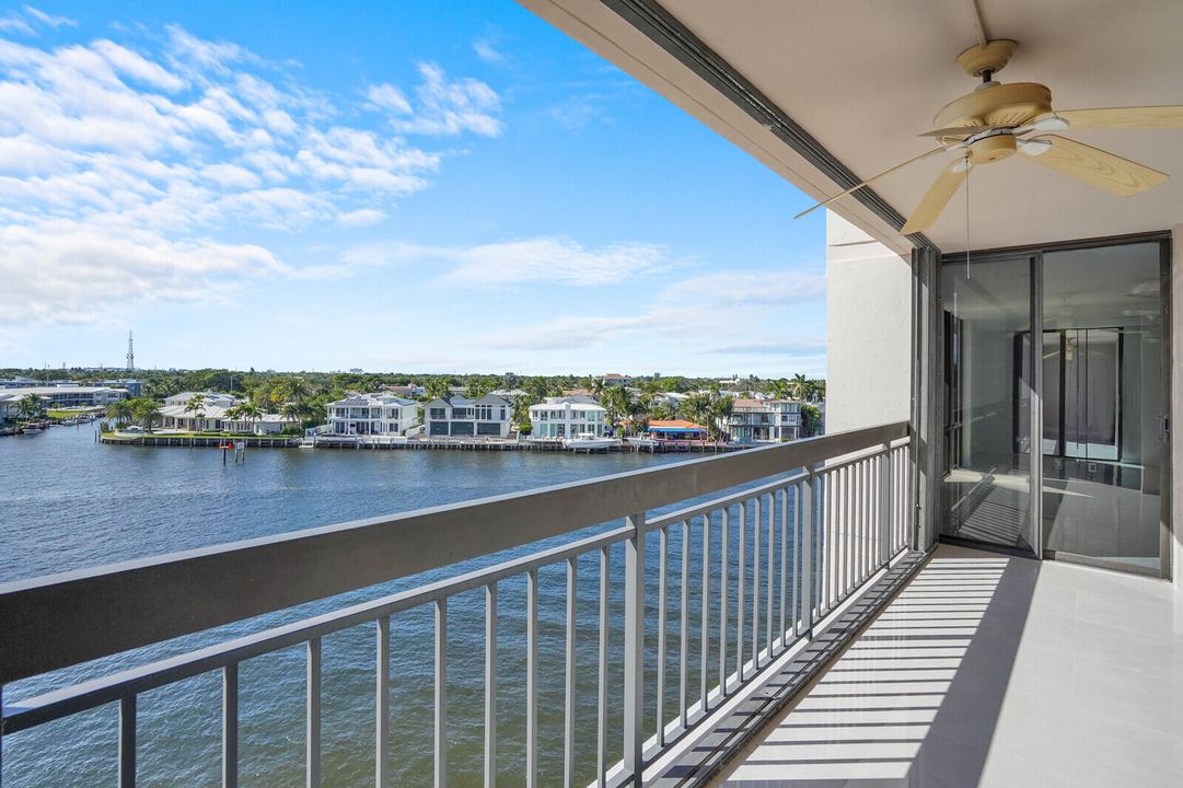 For Rent: $6,800 (2 beds, 2 baths, 1305 Square Feet)