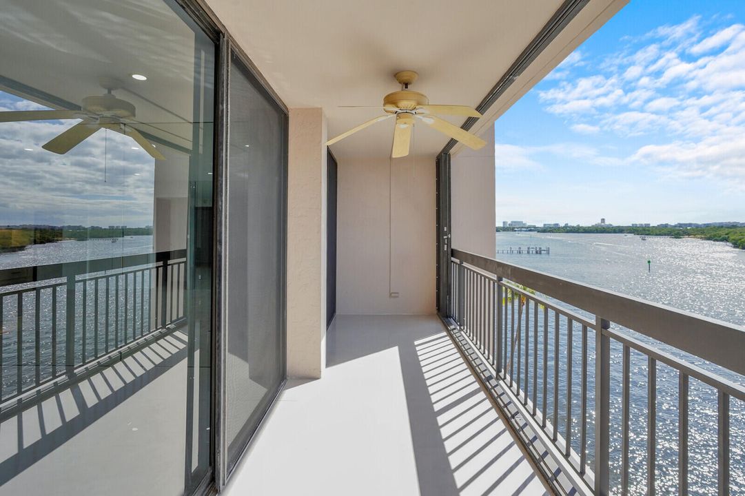 For Rent: $6,800 (2 beds, 2 baths, 1305 Square Feet)