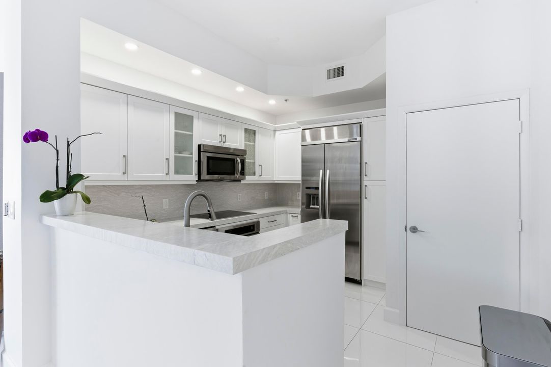 For Sale: $1,350,000 (2 beds, 2 baths, 1696 Square Feet)