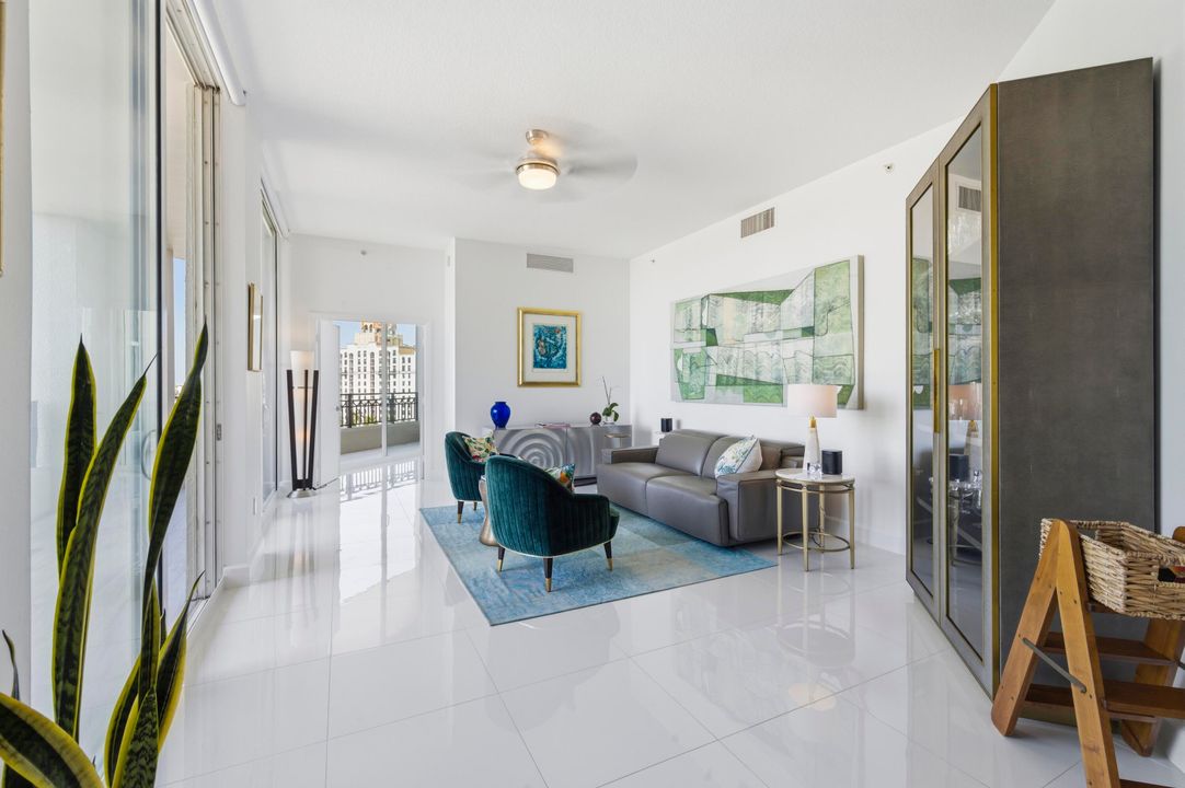 For Sale: $1,350,000 (2 beds, 2 baths, 1696 Square Feet)