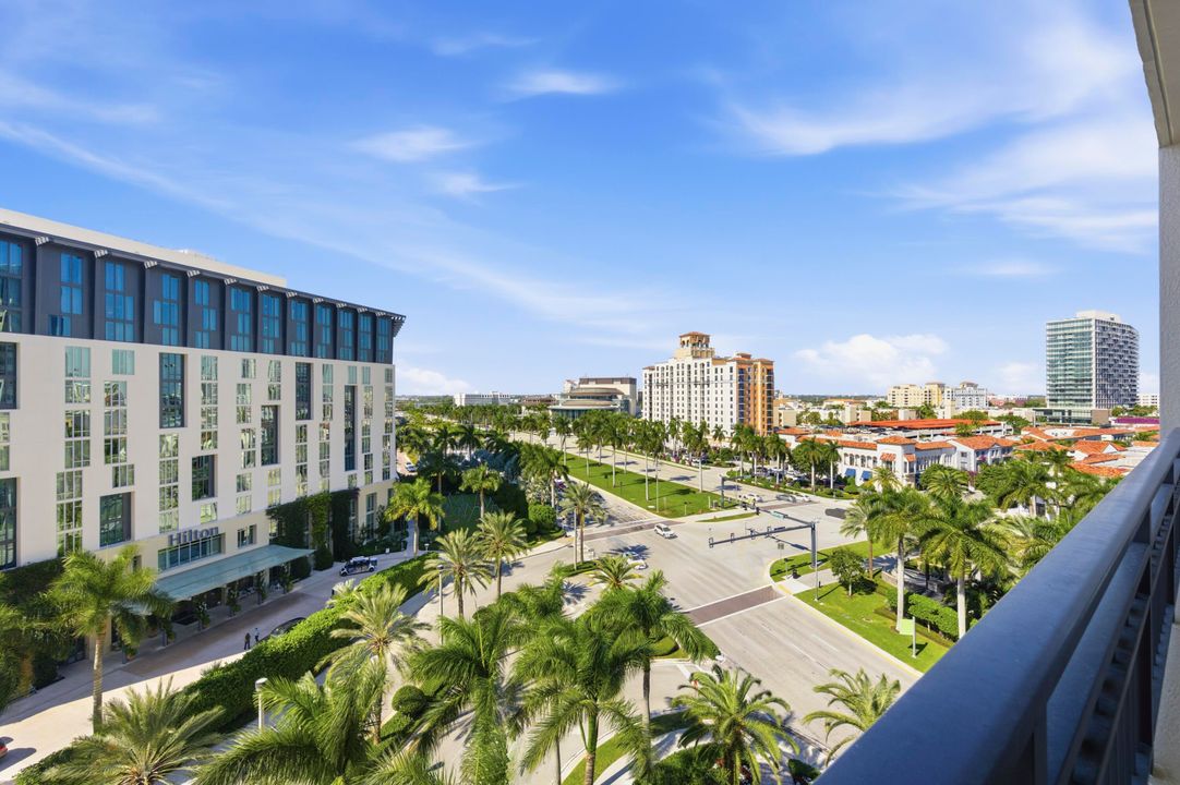 For Sale: $1,350,000 (2 beds, 2 baths, 1696 Square Feet)