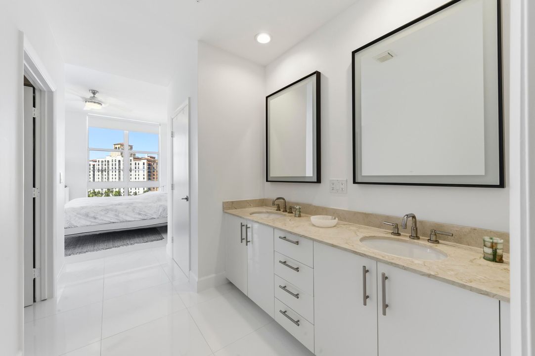 For Sale: $1,350,000 (2 beds, 2 baths, 1696 Square Feet)