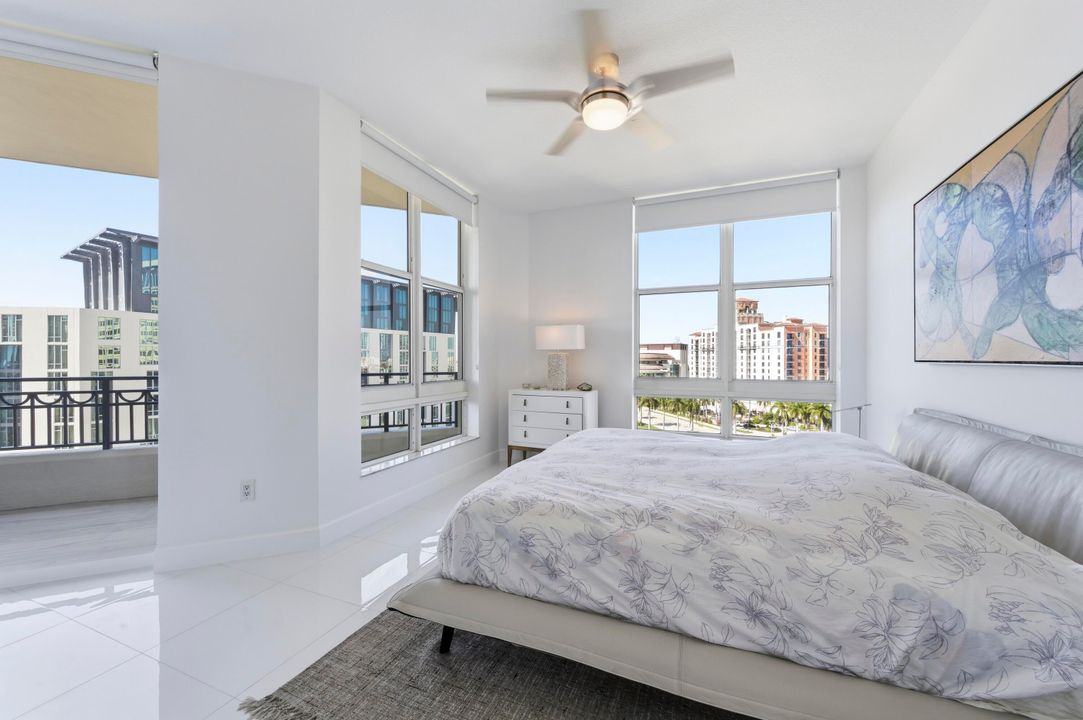For Sale: $1,350,000 (2 beds, 2 baths, 1696 Square Feet)