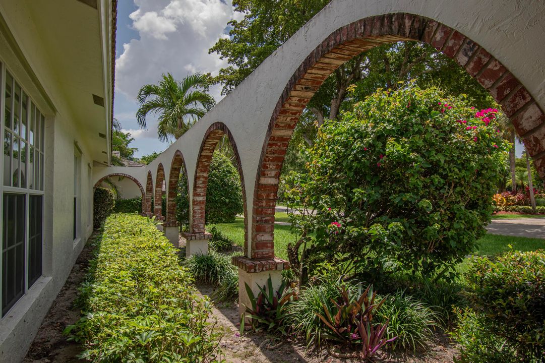 En Venta: $1,299,000 (4 camas, 3 baños, 2895 Pies cuadrados)