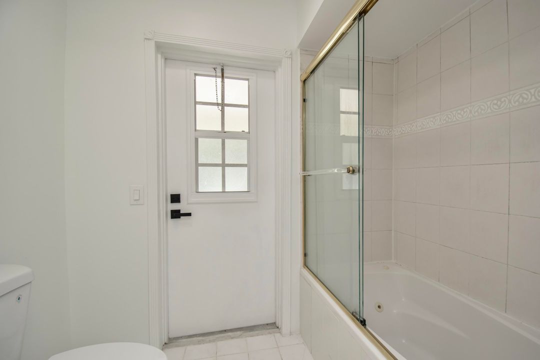 En Venta: $1,299,000 (4 camas, 3 baños, 2895 Pies cuadrados)