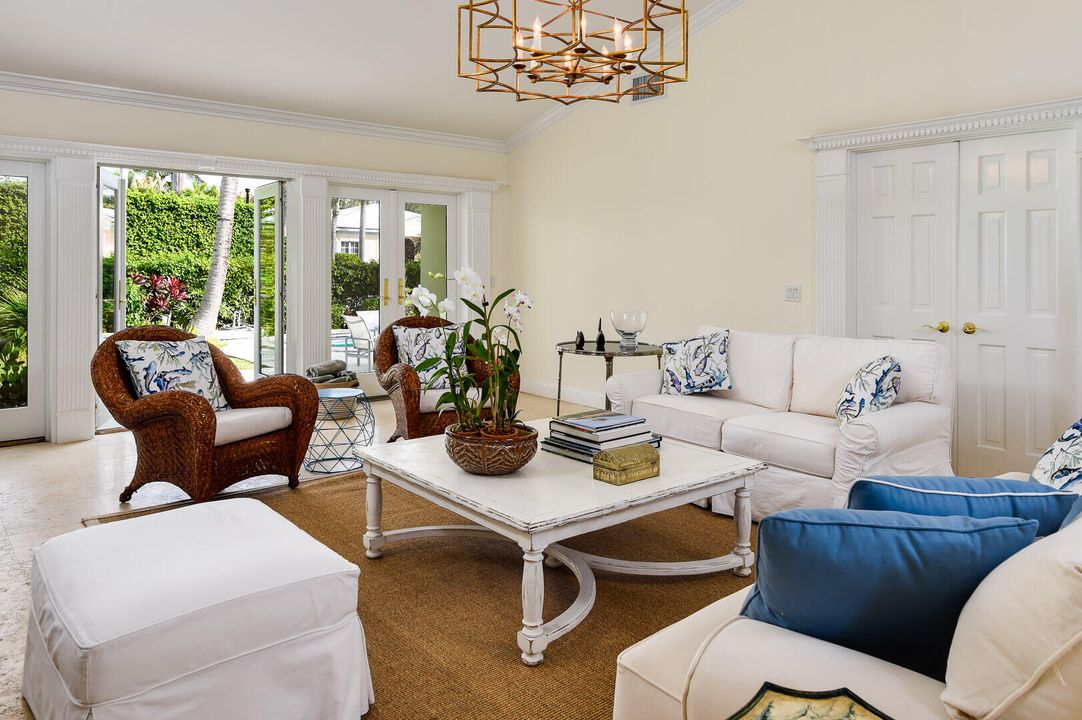 For Rent: $45,000 (4 beds, 4 baths, 3090 Square Feet)