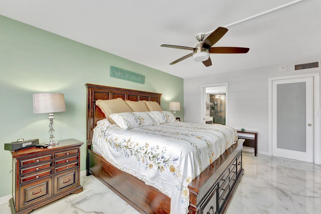 For Rent: $5,000 (2 beds, 2 baths, 1120 Square Feet)