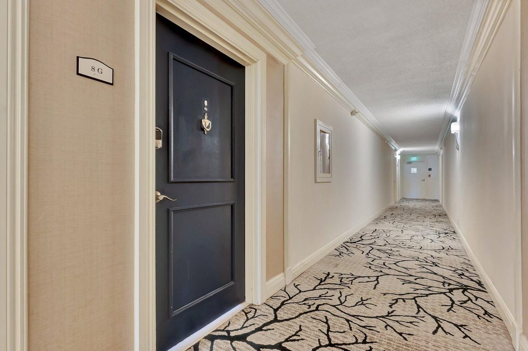 For Rent: $5,000 (2 beds, 2 baths, 1120 Square Feet)