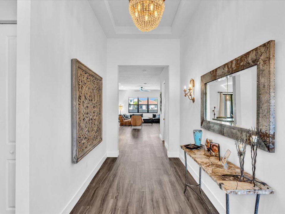 待售: $875,000 (3 贝兹, 2 浴室, 2105 平方英尺)