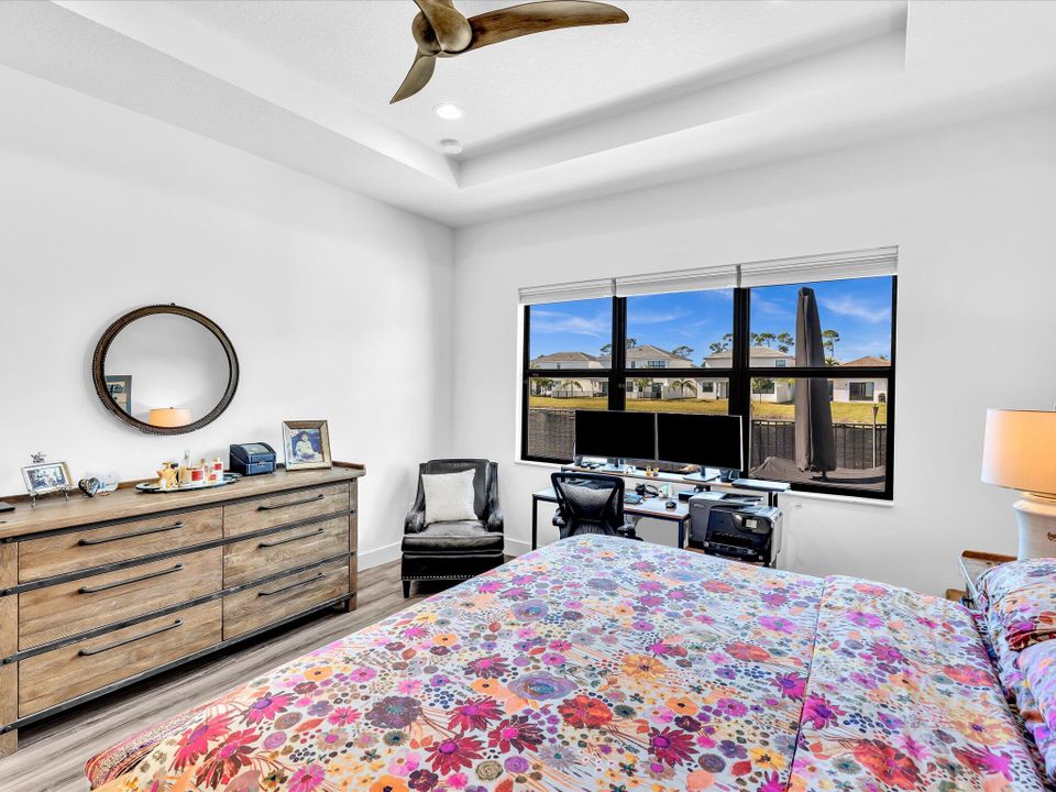 待售: $875,000 (3 贝兹, 2 浴室, 2105 平方英尺)