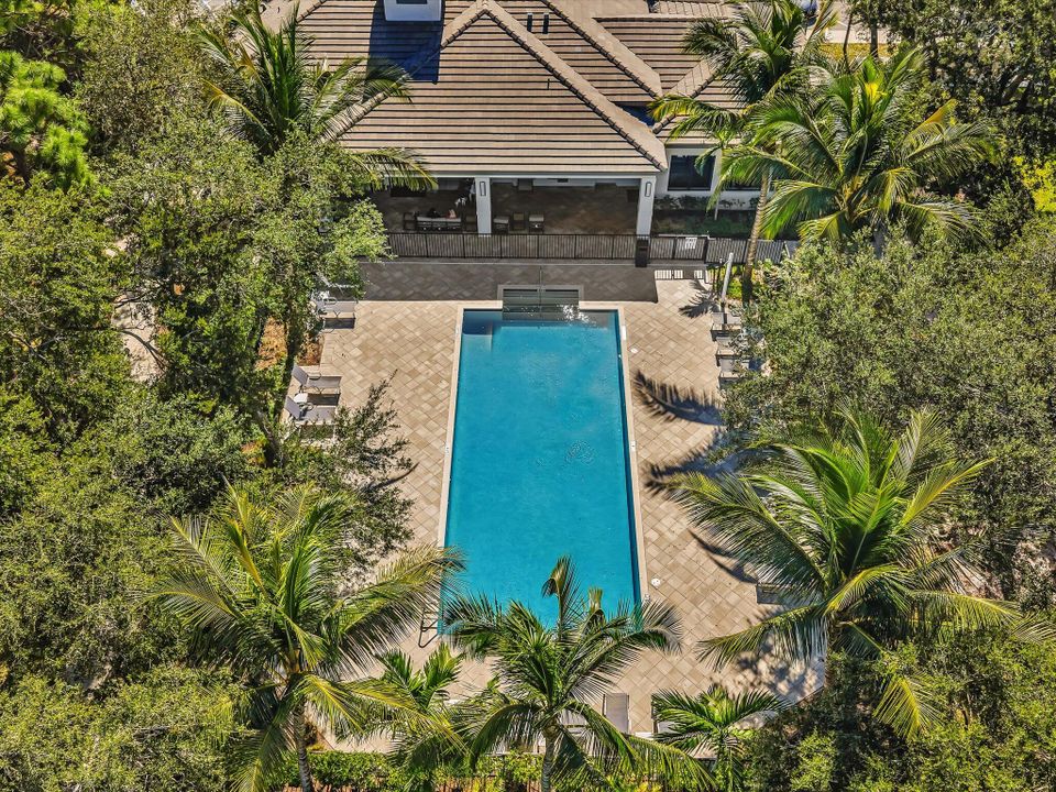 待售: $875,000 (3 贝兹, 2 浴室, 2105 平方英尺)