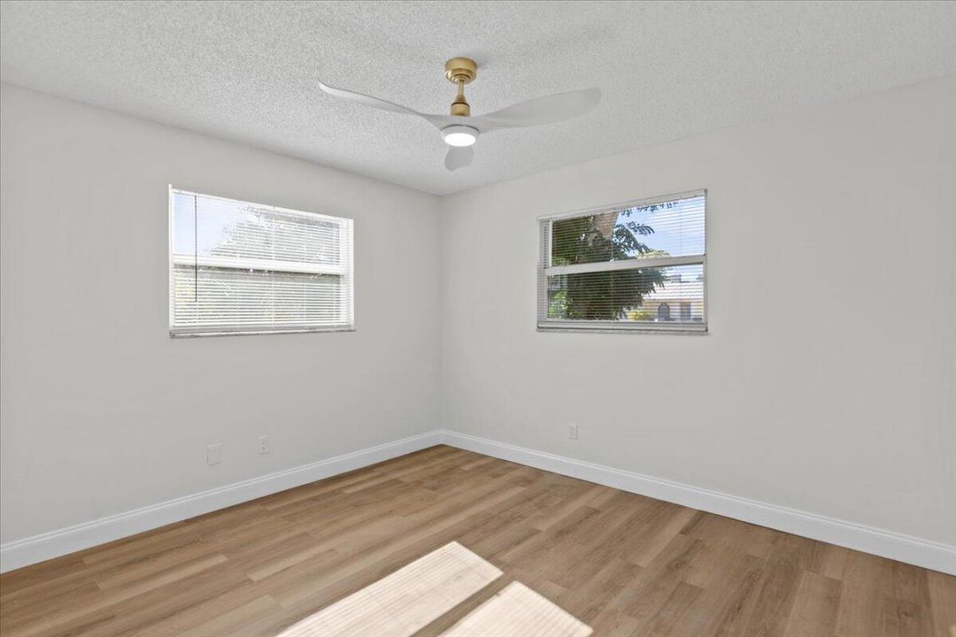 For Sale: $439,990 (3 beds, 2 baths, 1314 Square Feet)