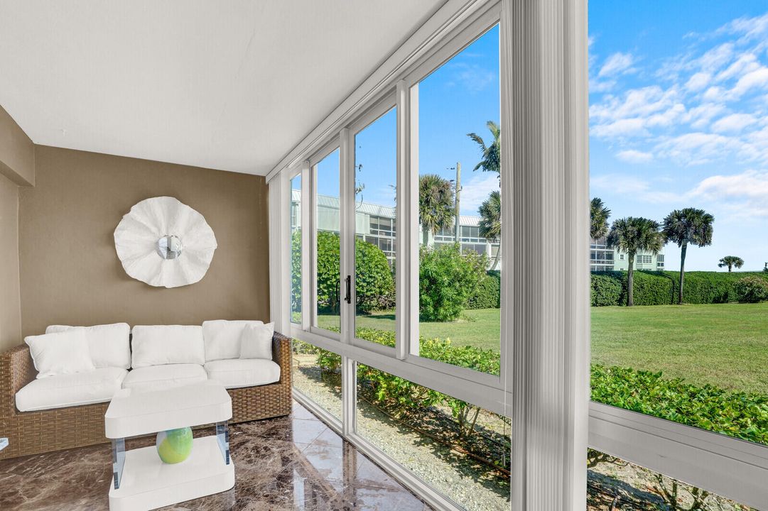 待售: $550,000 (2 贝兹, 2 浴室, 1260 平方英尺)