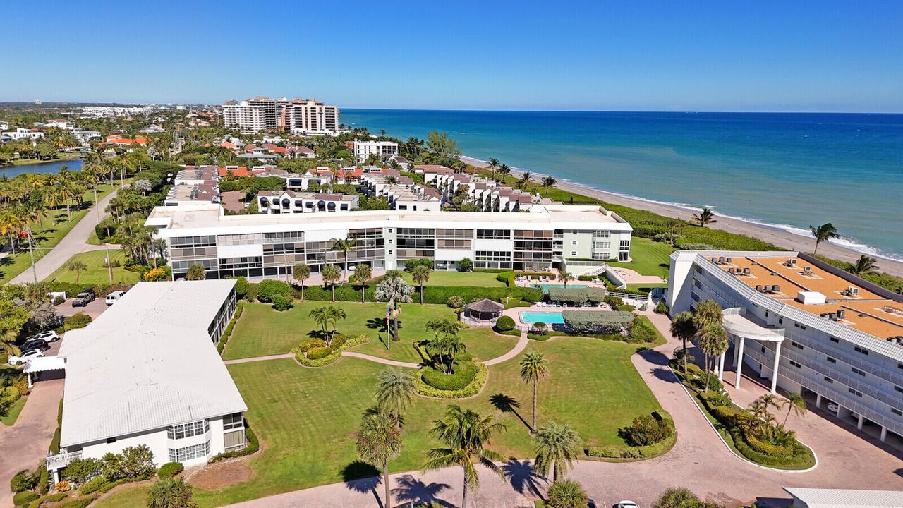 待售: $550,000 (2 贝兹, 2 浴室, 1260 平方英尺)