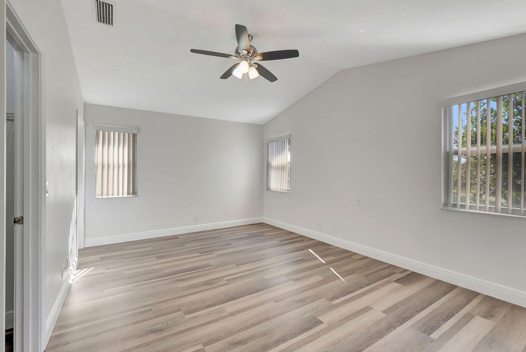 For Rent: $4,000 (3 beds, 2 baths, 1896 Square Feet)