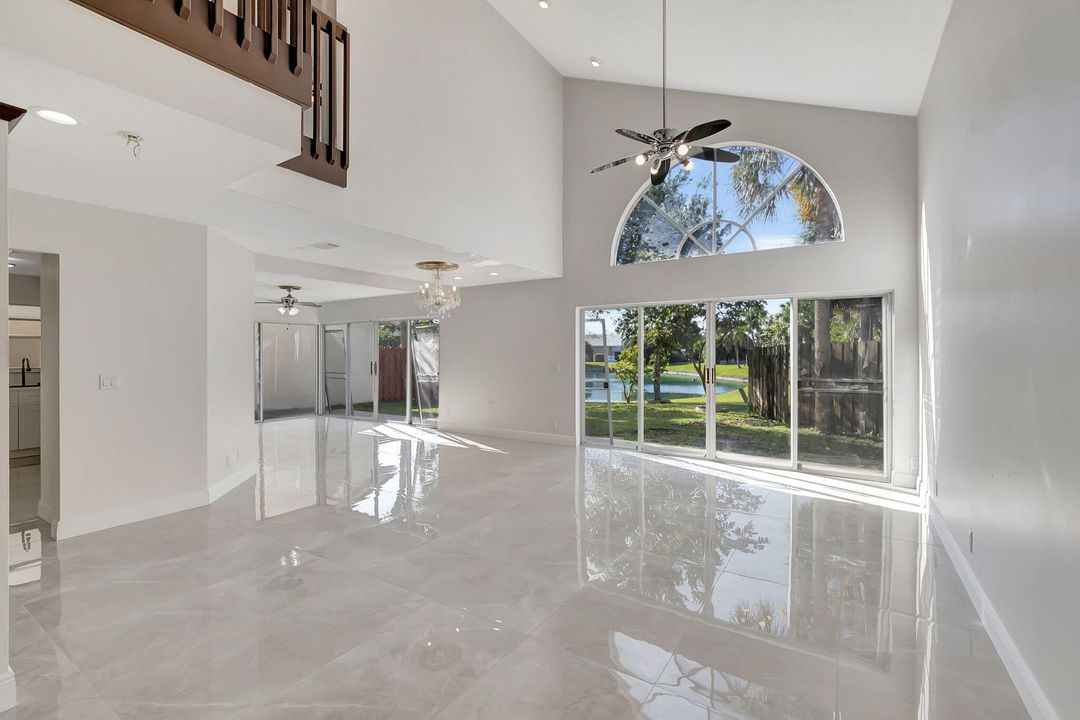 For Rent: $4,000 (3 beds, 2 baths, 1896 Square Feet)