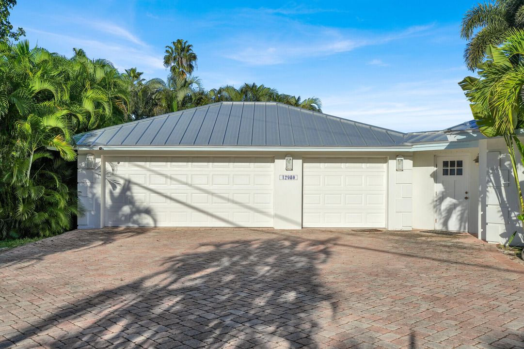 待售: $2,600,000 (5 贝兹, 4 浴室, 2774 平方英尺)