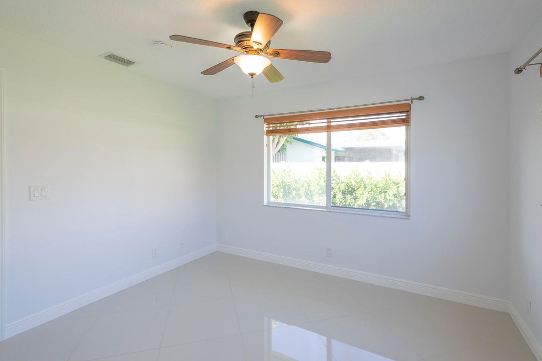 В аренду: $6,000 (3 спален, 2 ванн, 1737 Квадратных фут)