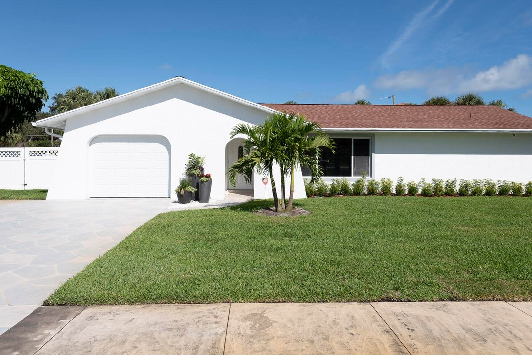 В аренду: $6,000 (3 спален, 2 ванн, 1737 Квадратных фут)