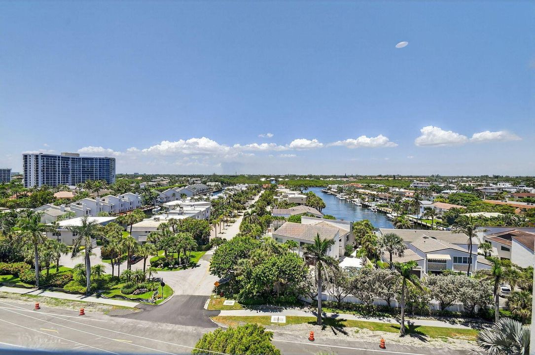 Activo con contrato: $4,350 (2 camas, 2 baños, 1100 Pies cuadrados)