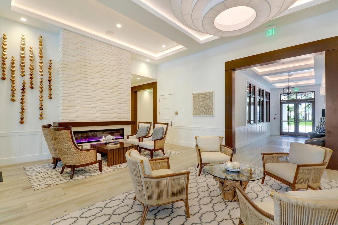 For Rent: $5,500 (3 beds, 2 baths, 2411 Square Feet)