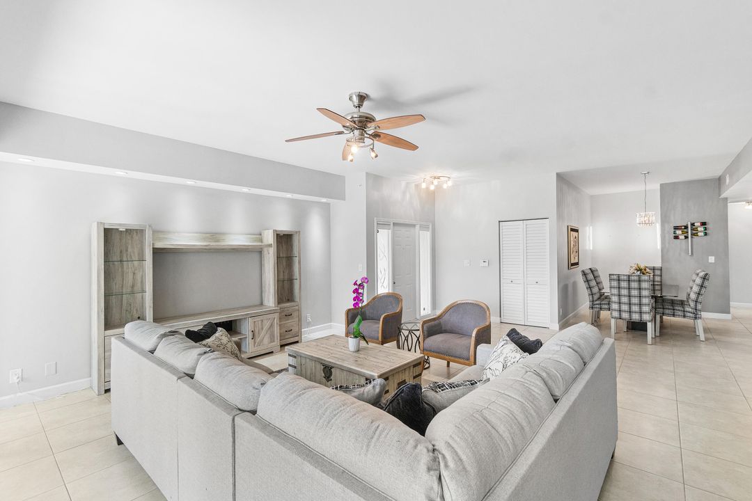 Activo con contrato: $525,000 (3 camas, 2 baños, 1931 Pies cuadrados)