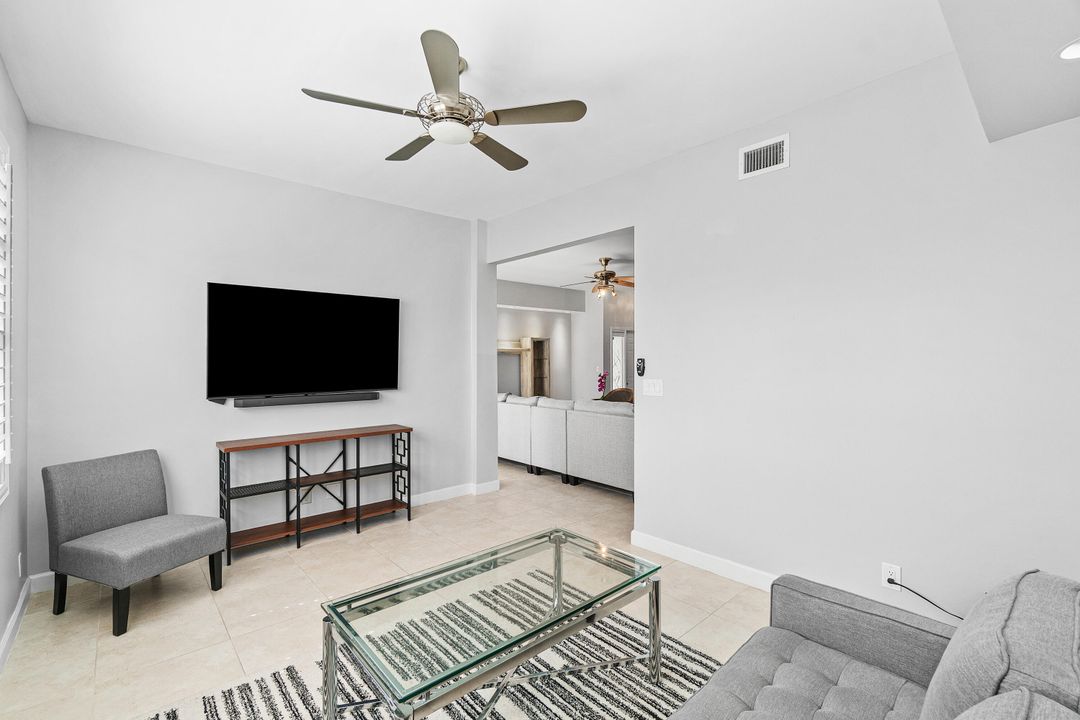 Activo con contrato: $525,000 (3 camas, 2 baños, 1931 Pies cuadrados)