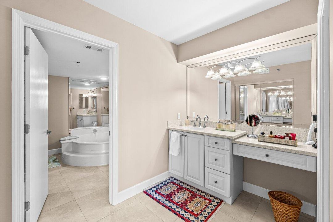 合同活跃: $460,000 (3 贝兹, 2 浴室, 2025 平方英尺)