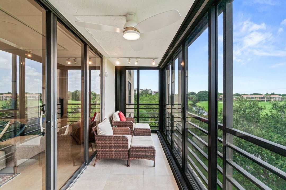 合同活跃: $460,000 (3 贝兹, 2 浴室, 2025 平方英尺)