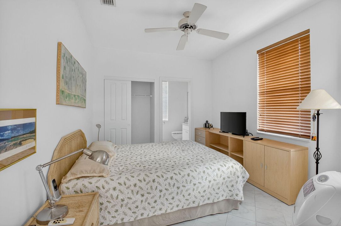 待售: $799,000 (4 贝兹, 3 浴室, 2387 平方英尺)