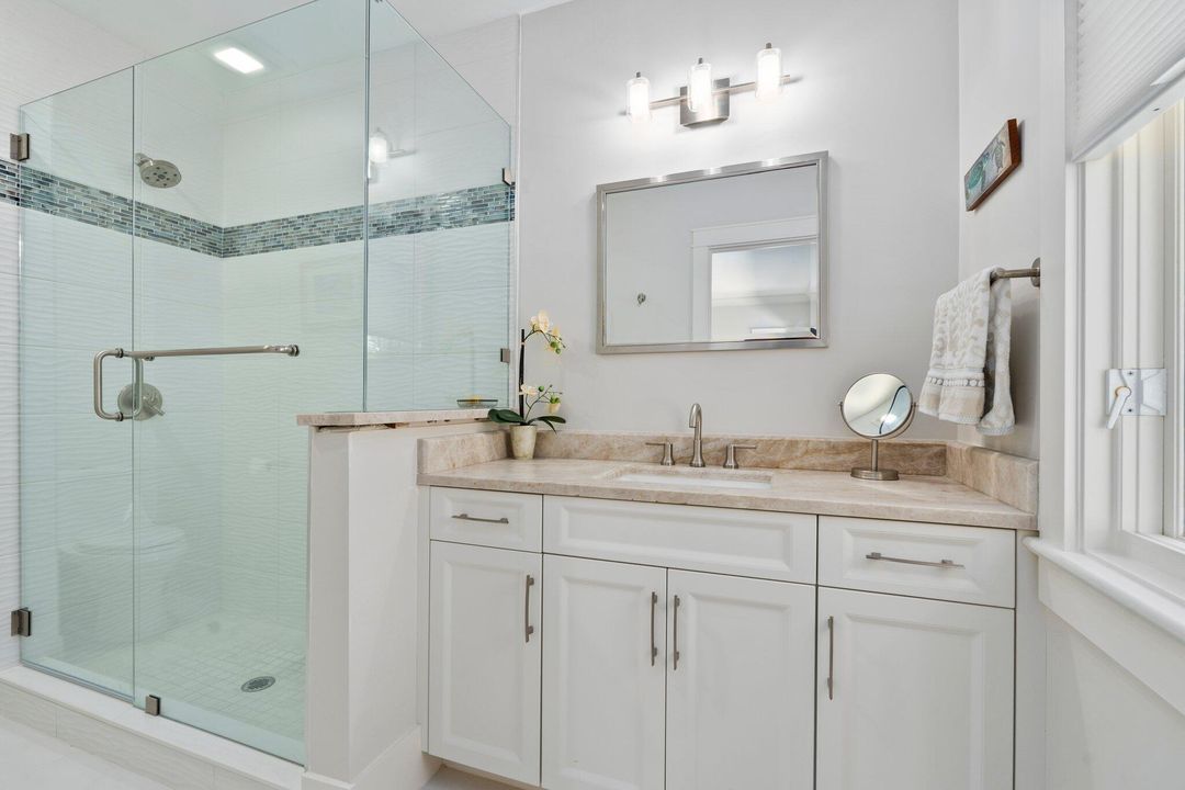 На продажу: $6,975,000 (4 спален, 3 ванн, 5360 Квадратных фут)