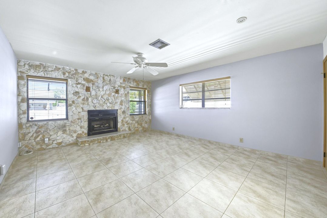 На продажу: $715,000 (2 спален, 2 ванн, 1581 Квадратных фут)