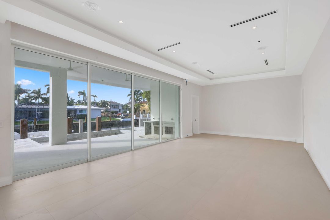 For Sale: $6,250,000 (5 beds, 5 baths, 5641 Square Feet)