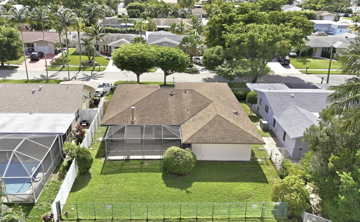 На продажу: $715,000 (2 спален, 2 ванн, 1581 Квадратных фут)