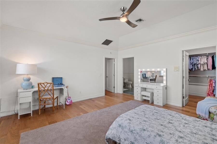 На продажу: $2,595,000 (3 спален, 3 ванн, 2985 Квадратных фут)