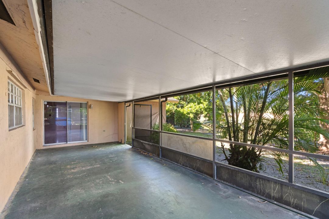 Active With Contract: $515,000 (4 beds, 2 baths, 1514 Square Feet)