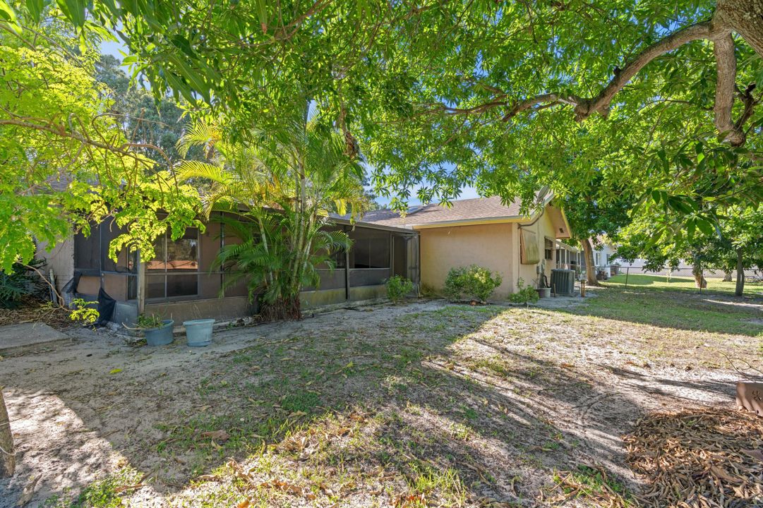 Active With Contract: $515,000 (4 beds, 2 baths, 1514 Square Feet)