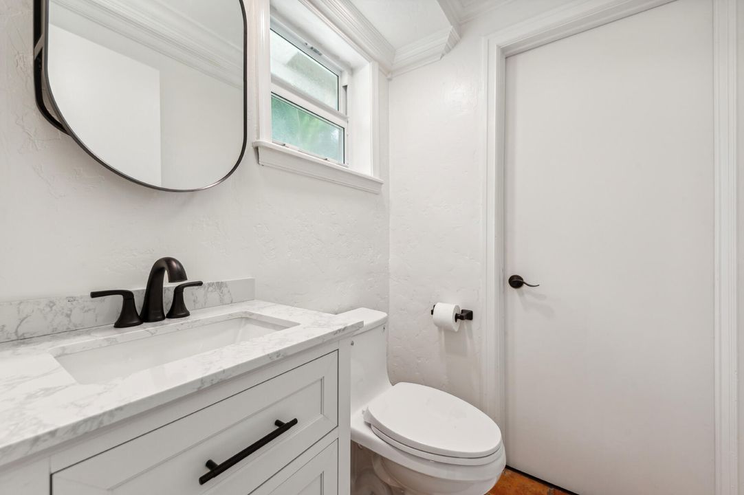 For Sale: $1,550,000 (3 beds, 2 baths, 1968 Square Feet)