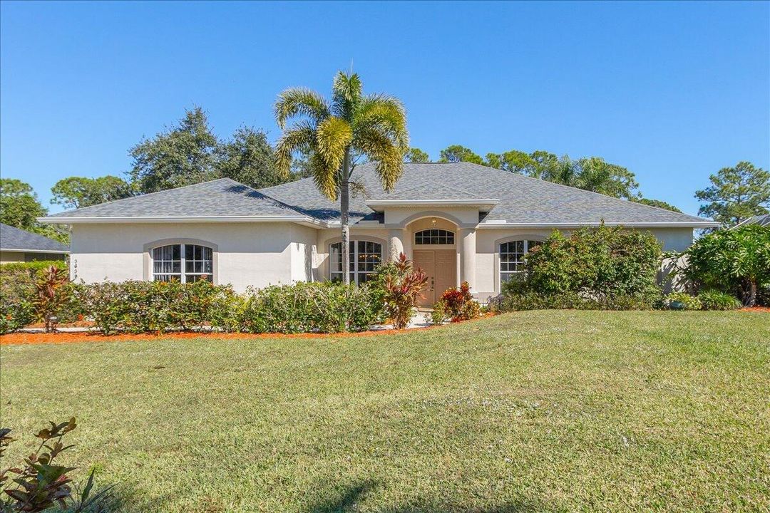 For Sale: $625,000 (4 beds, 2 baths, 2321 Square Feet)