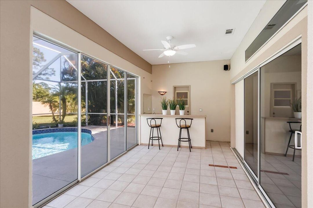 For Sale: $625,000 (4 beds, 2 baths, 2321 Square Feet)