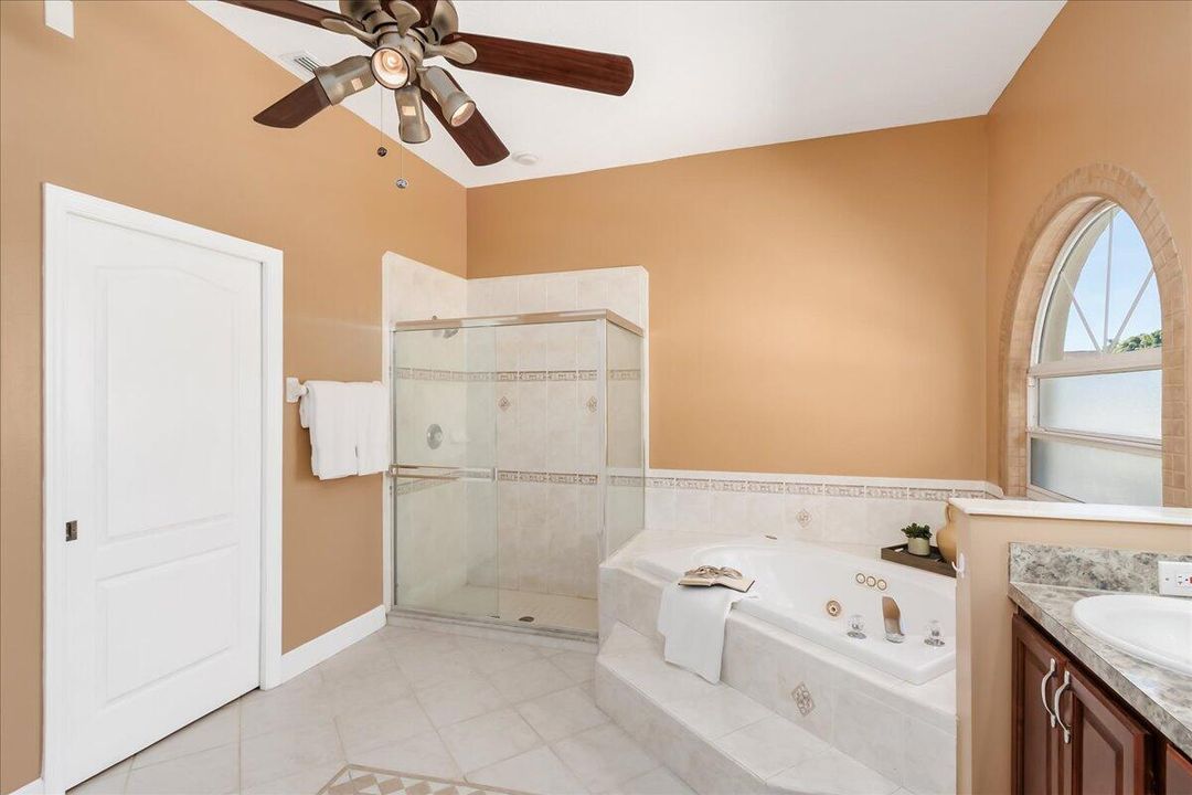 For Sale: $625,000 (4 beds, 2 baths, 2321 Square Feet)