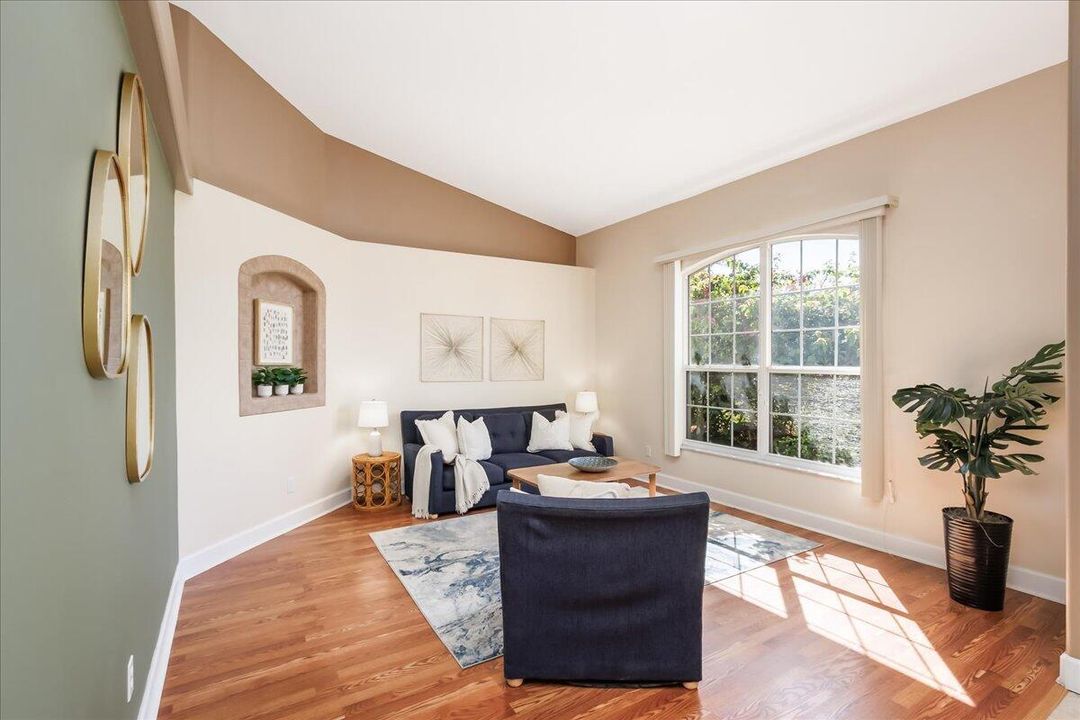 For Sale: $625,000 (4 beds, 2 baths, 2321 Square Feet)